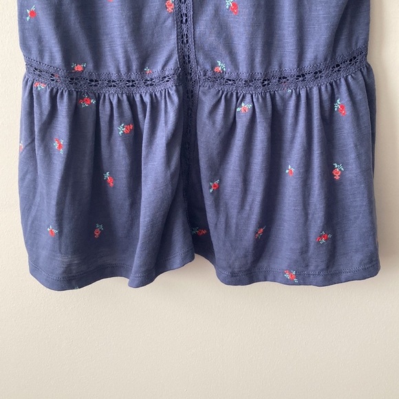 Coco and Jaimeson women’s blue tank top - Picture 3 of 7